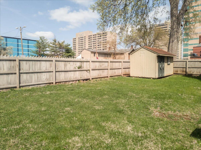 Listing Image 26