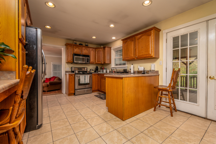 Listing Image 19