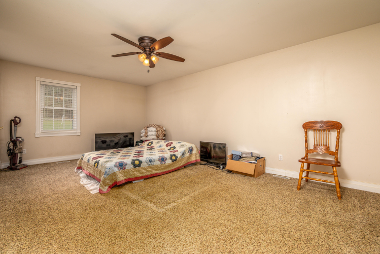 Listing Image 24