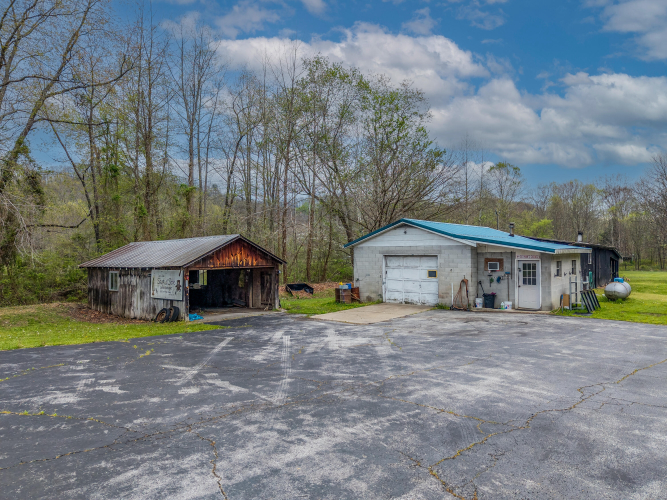 Listing Image 43