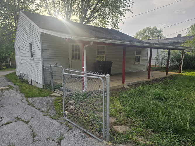 Listing Image 16