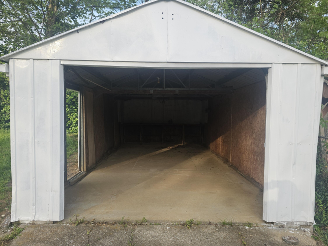 Listing Image 17