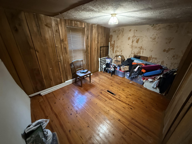Listing Image 24