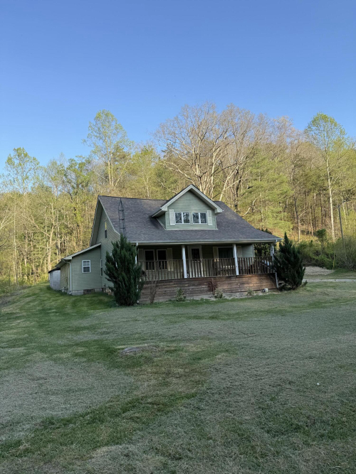 Listing Image 4