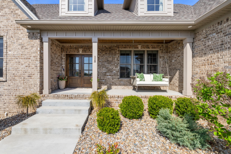 Listing Image 82
