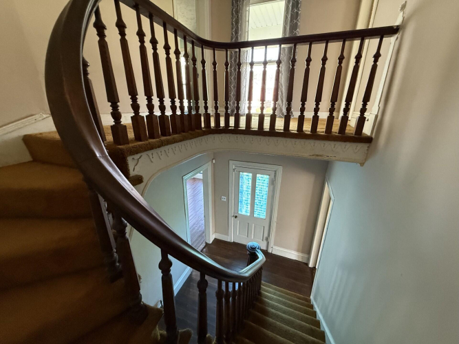 Listing Image 16