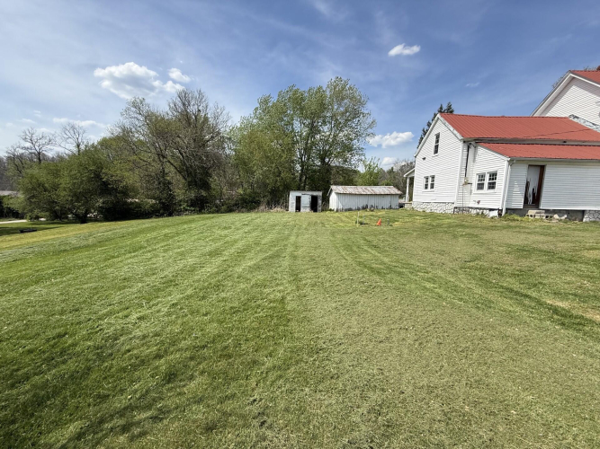 Listing Image 8