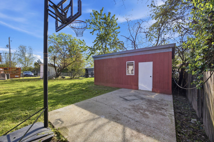 Listing Image 22