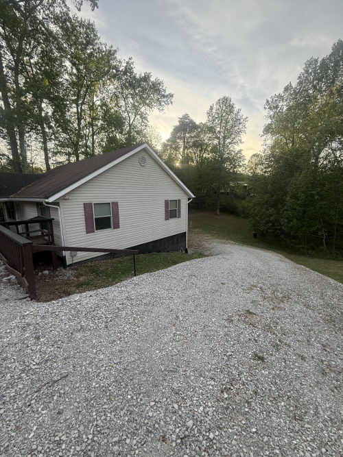 Listing Image 40