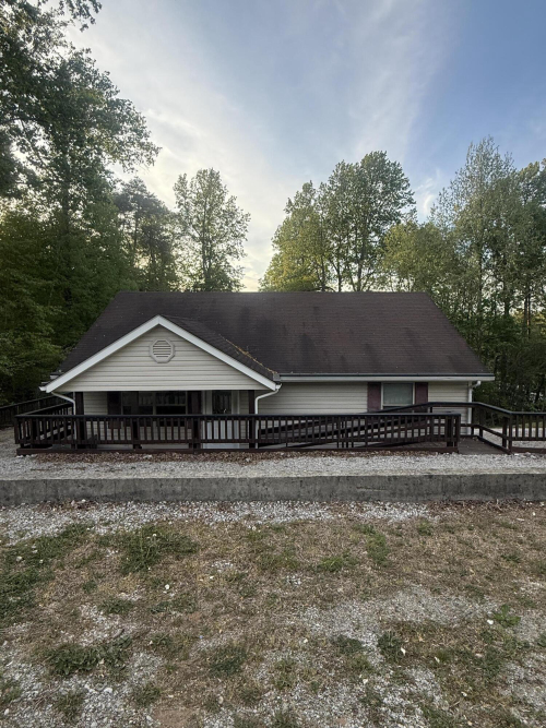 Listing Image 44
