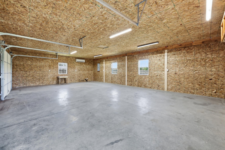 Listing Image 37