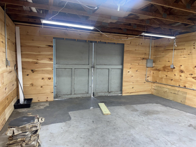 Listing Image 59