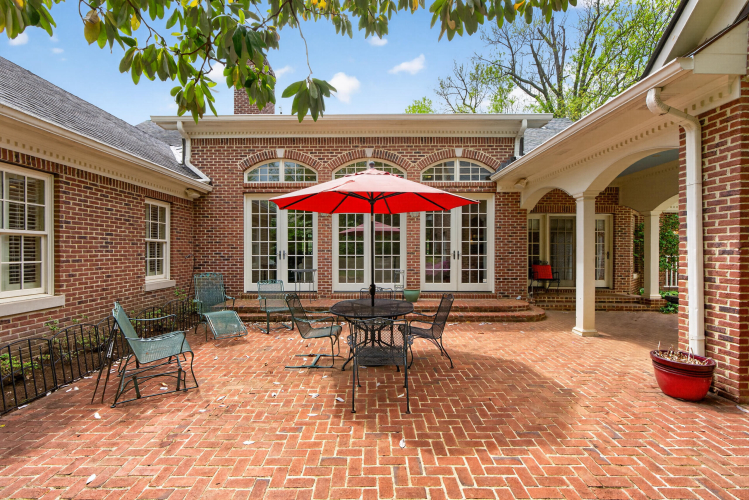 Listing Image 52