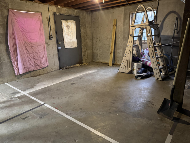 Listing Image 48