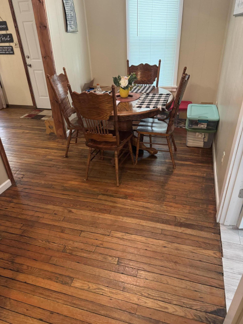 Listing Image 5
