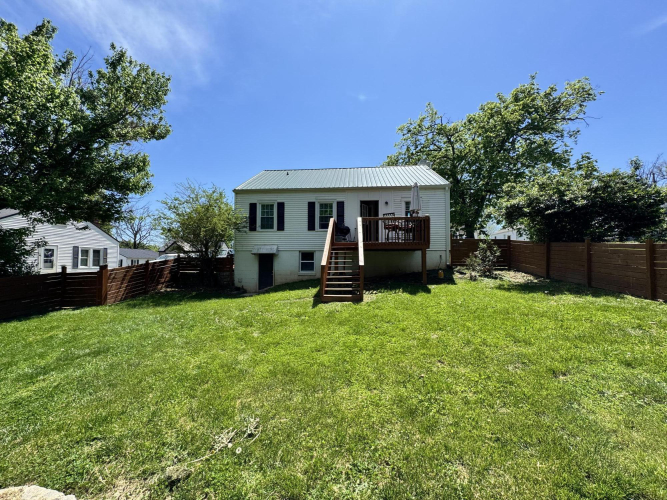 Listing Image 17