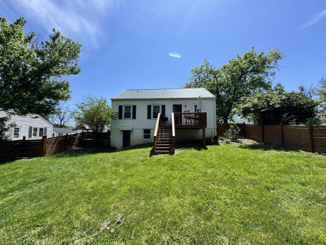 Listing Image 19