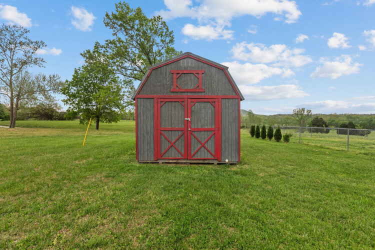 Listing Image 28
