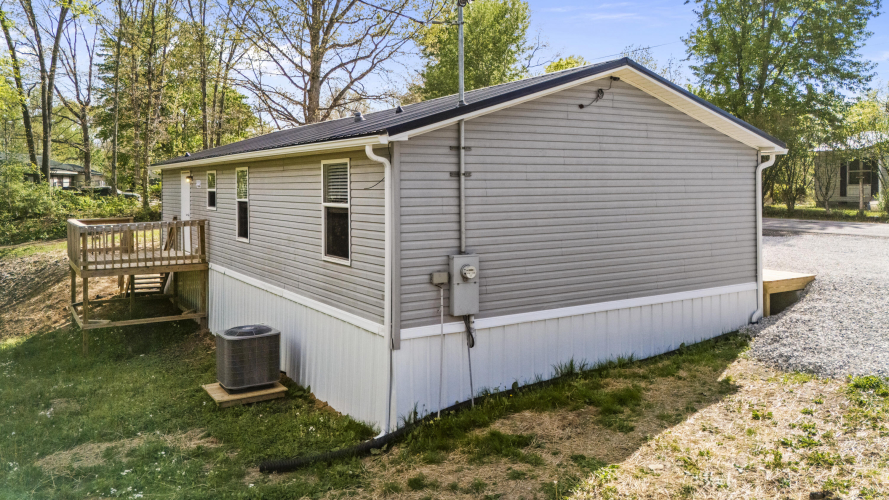 Listing Image 33