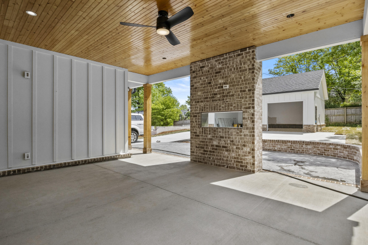 Listing Image 50