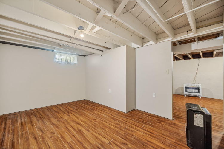 Listing Image 37