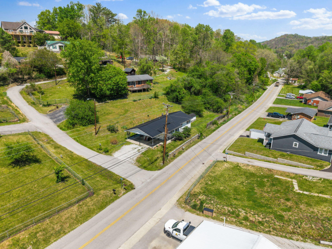 Listing Image 44