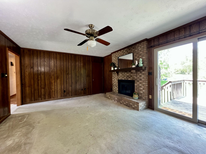 Listing Image 28