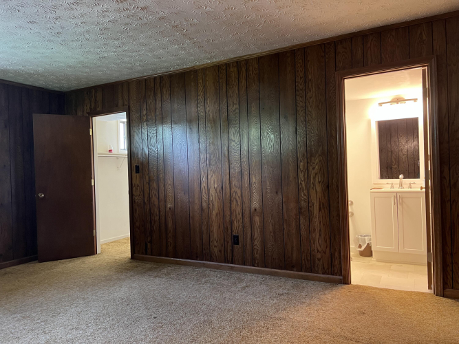 Listing Image 50