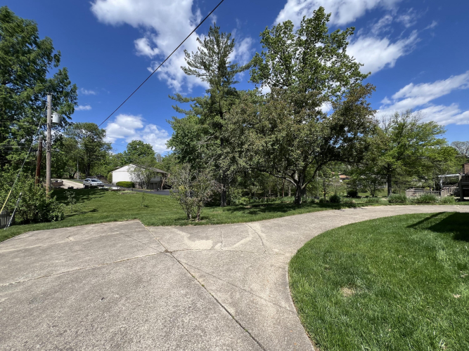 Listing Image 64