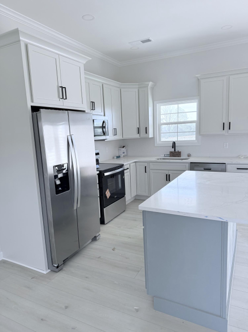 Listing Image 9