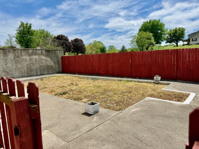Listing Image 56