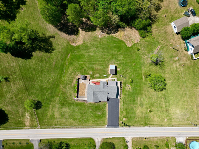 Listing Image 64