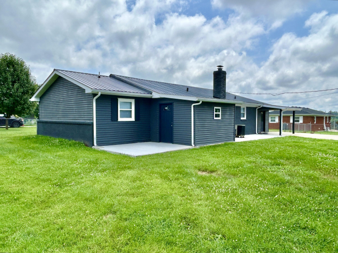 Listing Image 8