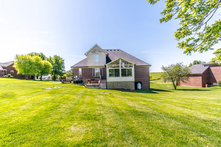 Listing Image 28