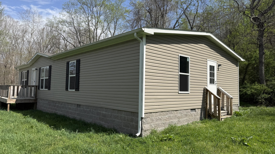 Listing Image 5