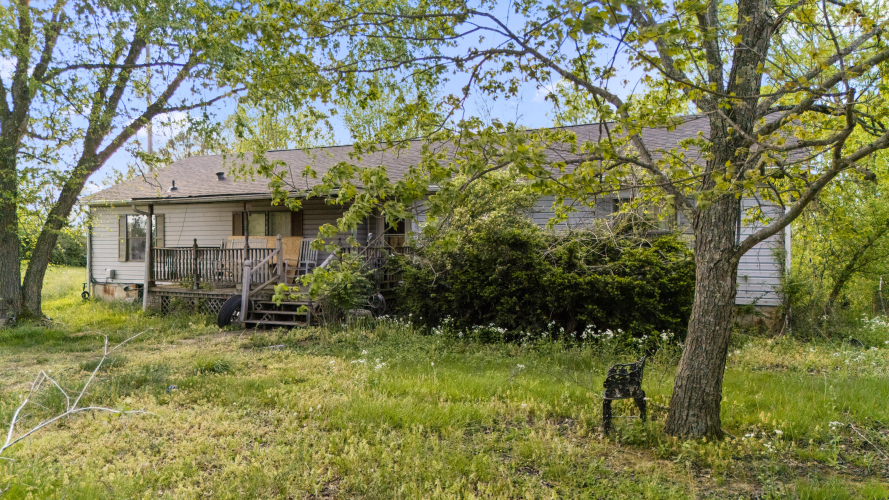 Listing Image 7