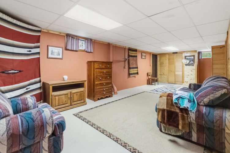 Listing Image 33