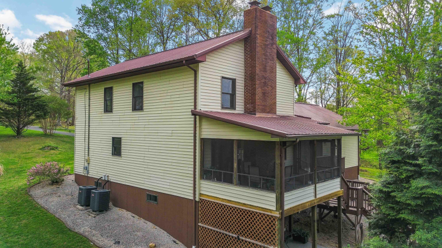 Listing Image 46