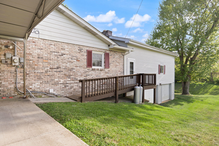 Listing Image 52