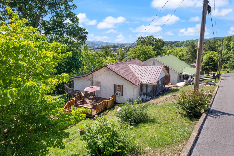 Listing Image 22