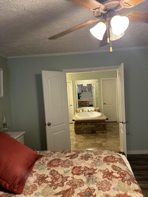 Listing Image 30