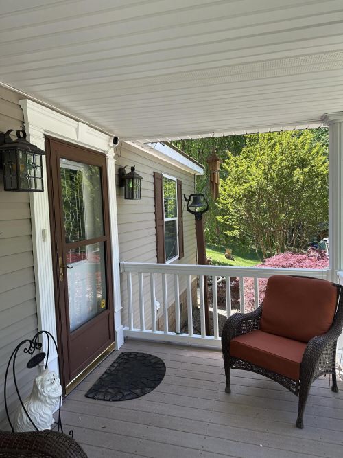 Listing Image 8