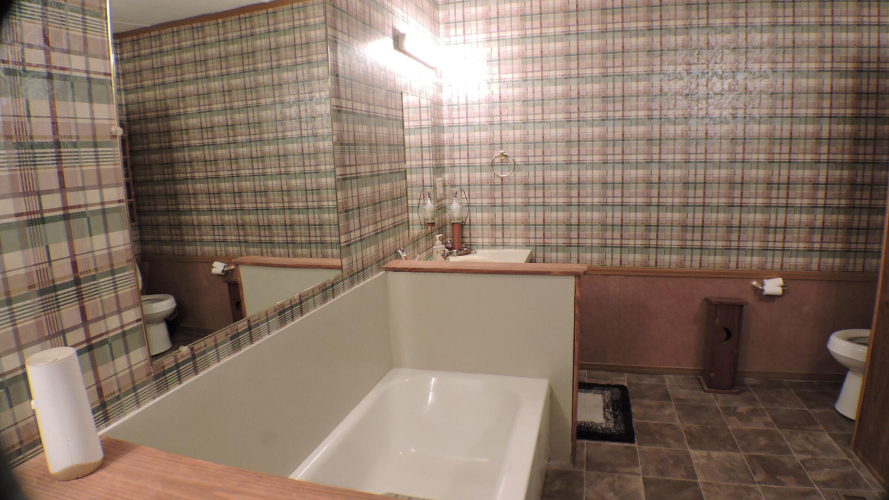 Listing Image 23