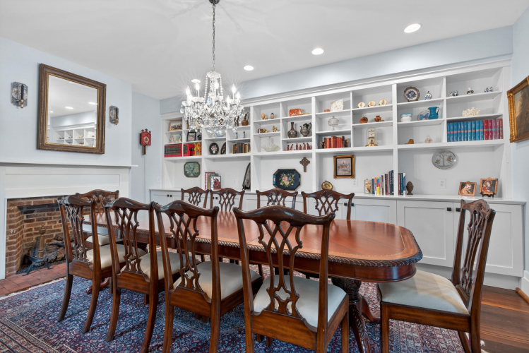 Listing Image 11