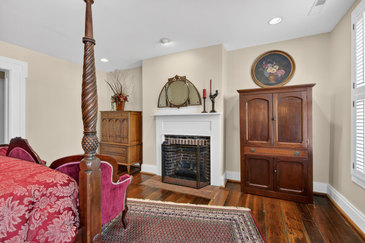 Listing Image 35