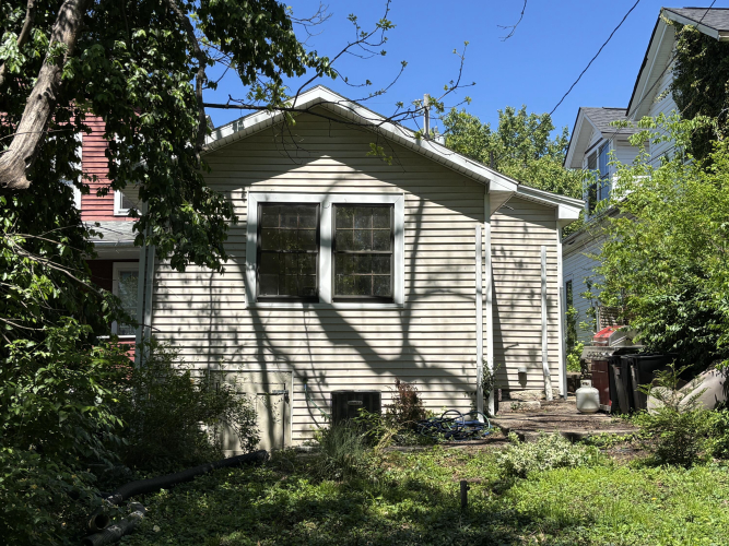 Listing Image 13