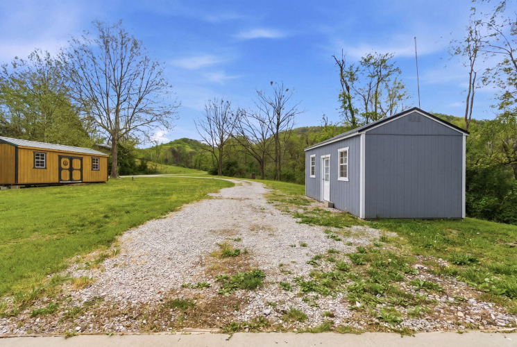 Listing Image 42
