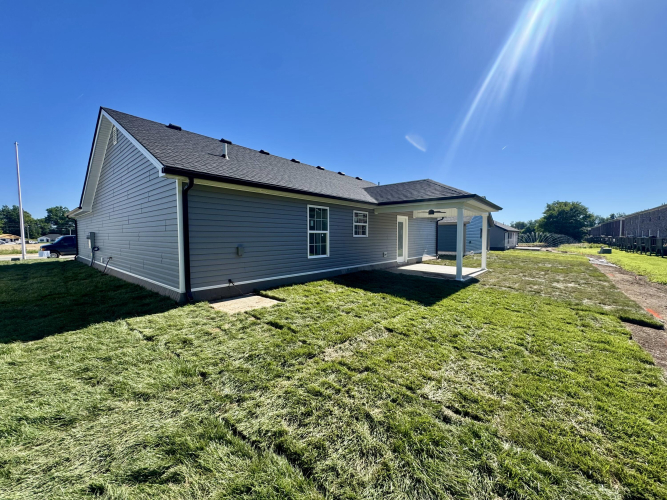 Listing Image 6
