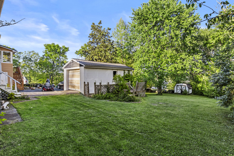 Listing Image 33