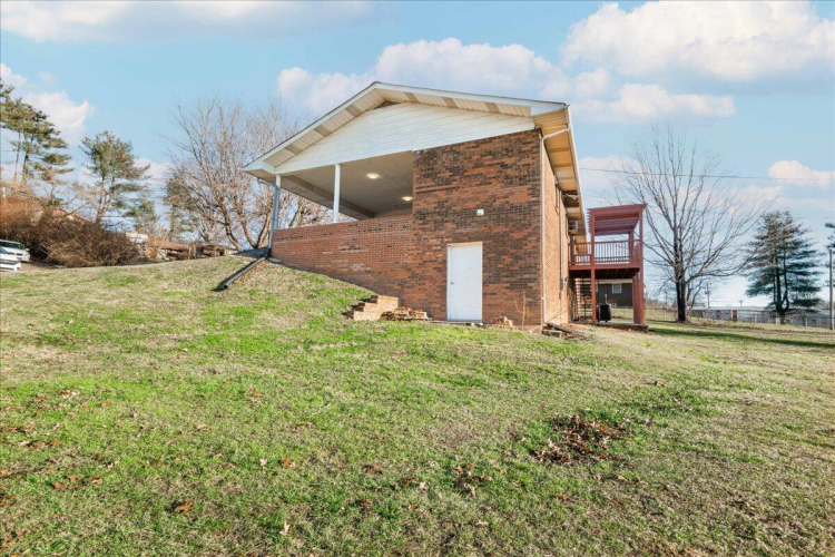 Listing Image 42